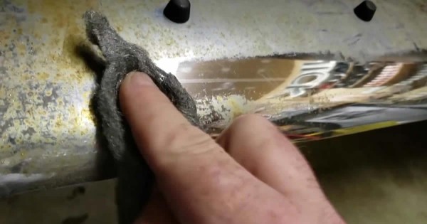 Polishing chrome with steel wool 0000